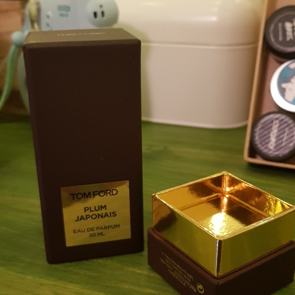Tom ford plum japonais box only